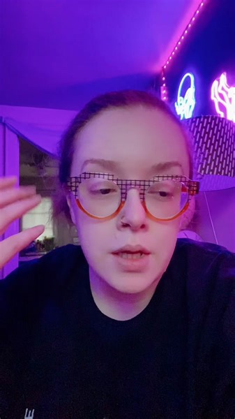 Mutual aid is an idea & practice that is based on the principles of direct action, cooperation, mutual understanding, & solidarity. Mutual aid is the building & continuing of new social relations where people give what they can & get what they need, outside of unjust systems of power. —search engine definition #fyp #millennial #genx #genz #unitedstates #america #capitalism #socialism