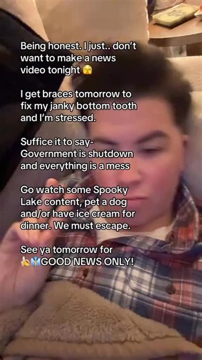 113K views · 1.7K reactions | Don’t force it.. sometimes ya gotta just sit an inning out 殺 | Under The Desk News | Facebook