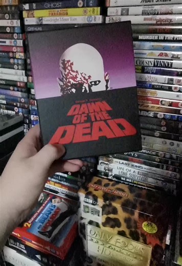 Dawn of the Dead (1978) Review: Best Zombie Movie?