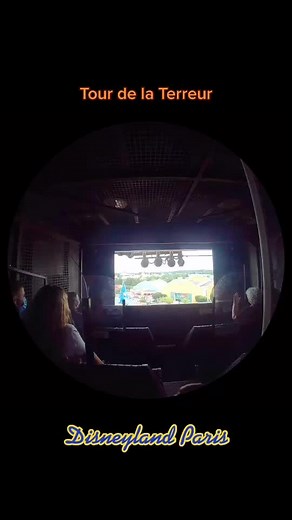 Abonne-toi pour plus de vidéos 🤣🤣#disneylandparis #hollywoodtower #tourdelaterreur #snapchatspectacles #gopromax