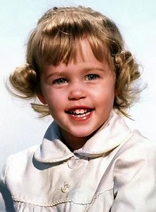 538K views · 1.2K reactions | She was a '70s child star recognized by millions. In later years, she left Hollywood behind to focus on raising her six children, including one with autism. Where is she today?.....  | Break | Facebook
