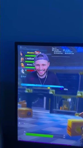 Credit to ‪@SSundee‬ new cardboard box museum heist in Fortnite