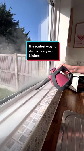 10 Minute Steam Cleaning Tips for a Spotless Kitchen