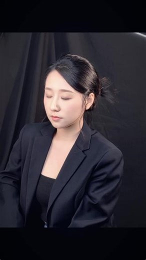 不要相信任何女人 除非那个女人是我#热门 #御姐 #一眼沦陷 #肖像 #复仇摇 @DOU 小助手