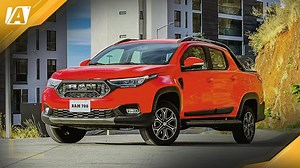 71K views · 1.1K reactions | Parece chiste pero no lo es, al menos en México la mayoría de los productos del grupo tienden a venderse más caro de lo que su competencia, pero eso no pasa con la nueva #RAM 700 2021, que si bien tiene áreas de oportunidad, son más sus aciertos. Versiones y precios en México: SLT - $244,900 SLT CC - $269,900 Bighorn - $289,900 Laramie - $334,900 #autos #PickUp #RAM700 RAM México | Alonso Maldonado | Facebook