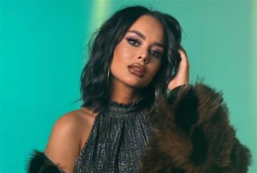 JAGODINKA SIMONOVIĆ U MODERNOJ VERZIJI: Tijana Milentijević najnovijim fotografijama raspametila muškarce (FOTO)