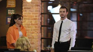 Baht Oyunu 13. bölüm izle tek parça, full! Kanal D Baht Oyunu son bölüm izle kesintisiz!