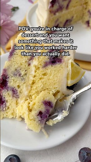 Lemon Blueberry Layer Cake || RECIPE IN COMMENTS 🍋🫐