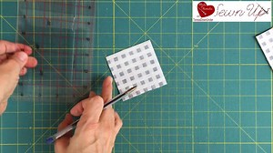 14K views · 328 reactions | Snowball is a classic block and the second block in the Mysteries Down Under quilt. More details on my blog: https://mypatchwork.wordpress.com/2018/08/26/block-2-snow-ball-quilt-block-mysteries-down-under-quilt | TeresaDownUnder | Facebook