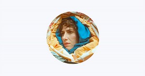 Aldous Harding on Apple Music