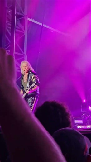 Def Leppard live in concert Churchill Park music festival 2025