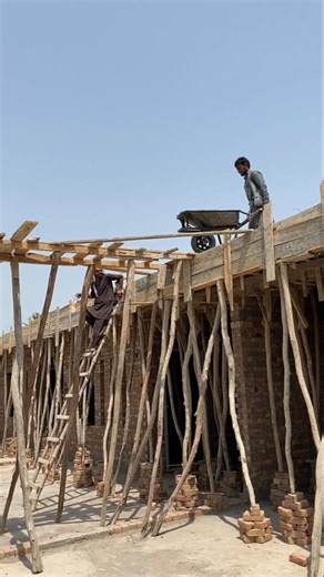 Amazing Roof Slab Concrete Pouring 🏗️ | House Construction Work #Shorts