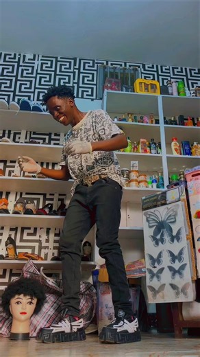 Learn These Robot Dance Moves at Home 🤖🏠 #RobotDance #DanceTutorial #ViralDance #FYP #DanceShorts