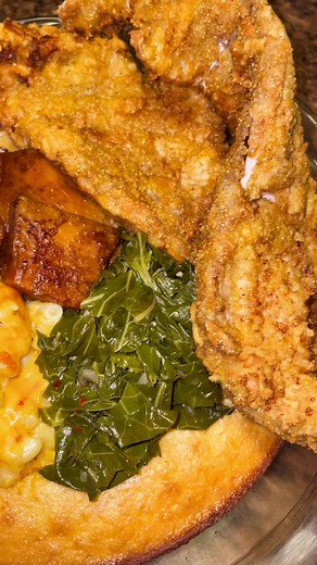 Sunday dinner #friedcatfish #friedcatfishrecipe #sundaydinner #fyp #foryoupage