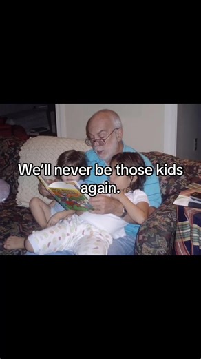 What’s your favorite childhood memory? #nostalgia #nostalgiacore #2000snostalgia #2000sthrowback #childhood