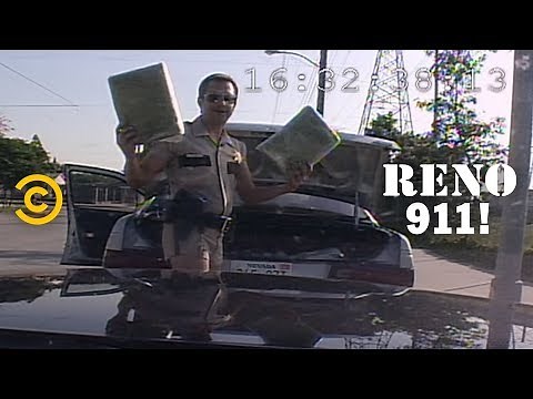 Car Crash Turned Drug Bust - RENO 911!