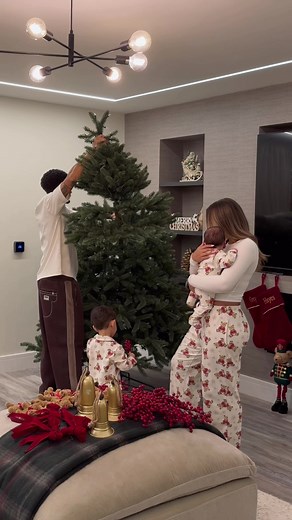 Creating Memorable Christmas Traditions as a Family of Four