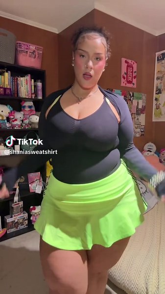 Plus Size Outfit Ideas Featuring Shania Sweatshirt