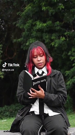 Ryuk only wants your apples🍎💀//Edit:@Gui 🖤 #deathnote #trend #ryuk #cosplay #anime #fy