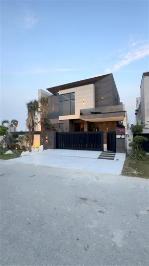 Ikramullah ( Houses stars ) on Instagram: "1 KANAL ULTRA MODREN DESIGN HOUSE FOR SALE IN DHA PHASE 8 CALL 📞 0307-6089887"