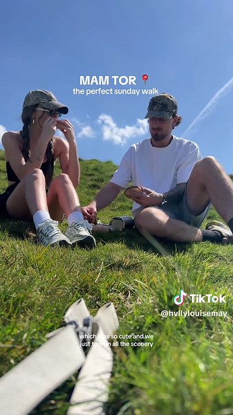 Exploring the Peak District: A Perfect Sunday Walk