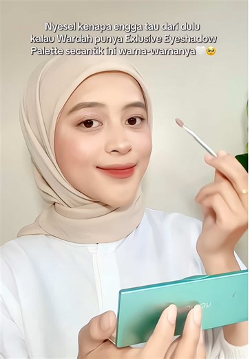Rekomendasi eyeshadow palette super pigmented! Check out di sesi live sekarang ya bestie!💖🛍️ #wardah #wardahbeauty #eyeshadow #viral