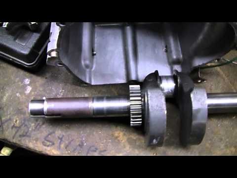 Cleaned Tecumseh Engine Block, cleaning a crankshaft with acid