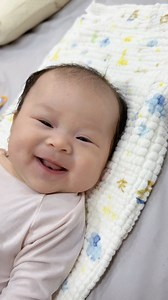 260K views · 7.8K reactions | Sáng nào con gái Dừa Sáp cũng tặng cho ba Hải mẹ Huyền nụ cười này hết #huynhhaivlog | Huỳnh Hải Vlog | Facebook