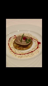 Le Restaurant d'Application du Lycée Christian Bourquin à Argelès sur Mer. ❤️💛 Une Super Expérience à 16 Euros le midi et 23 Euros le soir. Un Menu Unique chaque jour avec un Cocktail 🍸le soir et le Café ☕ qui permet à nos Étudiants de se former pour être nos Futurs Restaurateurs et Serveurs de demain. 😍 C'est Bon, C'est Beau, C'est aussi des Vins Locaux à des Prix tout doux. Réservation obligatoire sur leur site internet. Fermé durant les Vacances Scolaires. Plus d'infos sur https://christia