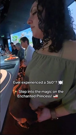 Unforgettable 360° Dining Experience on the Enchanted Princess! 🌟🍽️