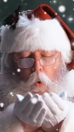 🎄👻 SEASONAL SYNERGY ALERT: The Christmas Spirits Tour officially launches this Thursday, and our holiday haunt operations team is standing by to activate maximum merriment—with a strategically curated side of supernatural intrigue. Snowflakes ❄️. Shadows 👁️. Santa 🎅. Specters 👻. Yuletide—elevated into the paranormal. Step into a world where timeless traditions intertwine with lingering shadows, where carols drift down historic streets, and where the spirits of Christmas past may be closer t