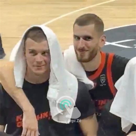 Tifozët e incizojnë basketbollistin Lejson Zeqiri duke provokuar ata, tentonte të nxiste reagime | Jepi zë