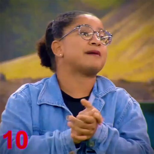 TIA MILENA É TOP6 DO #BBB26!