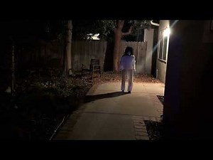 “Engineer Turns Robot Into a Crawling Horror for Halloween 😱”