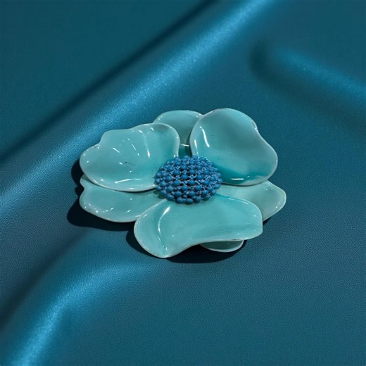 Vintage Flower Power Enamel Ruffle Edge Brooch in Turquoise and Blue - Etsy