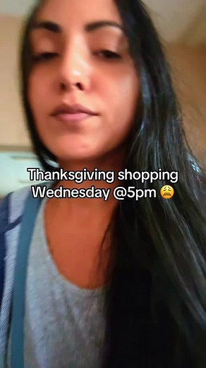 #happyythanksgiving #thanksgiving #walmart #cooking #food #motherhood #shopping #groceries #macandcheese #bananapudding #tiktok #reels #fy #fyp #relatable #relate #iykyk #deals #budget #explore #explorepage #explorepage✨ #foryou #foryoupage | Chelsey Nazario