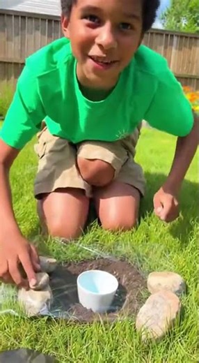 Build a Mini Solar Still