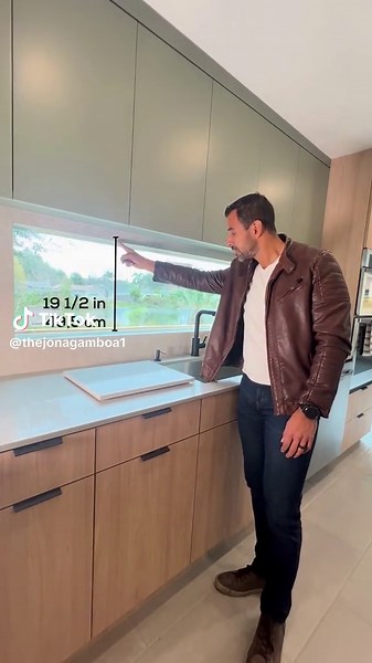 Transforma tu cocina con una ventana panorámica