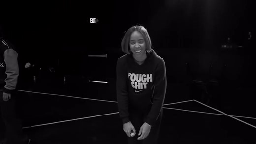 73K views · 2.8K reactions | The real sounds of the road to tour. Can’t wait to introduce this show to you all in 11 days  | Kelly Rowland | Facebook