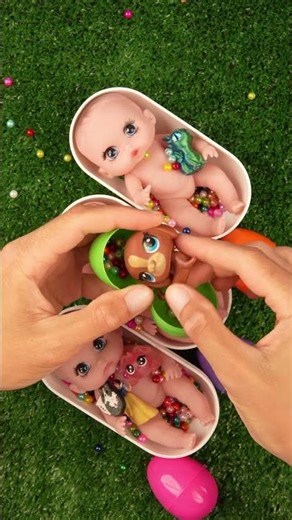 ASMR reveals a guardian of light born from playful folds of color