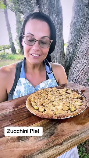 Delicious Mock Apple Pie Recipe with Zucchini