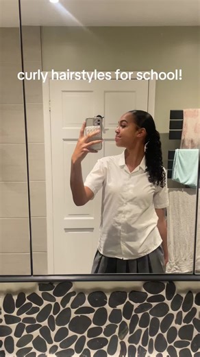 Curly Hairstyles for School: Easy 20-Minute Styles