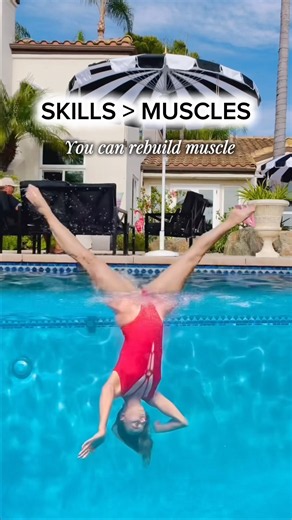 🤯 FINALLY understanding how they spin in the water #swimming #synchronizedswimming