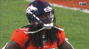 Jarvis Landry puts his team back in the game with TD catch