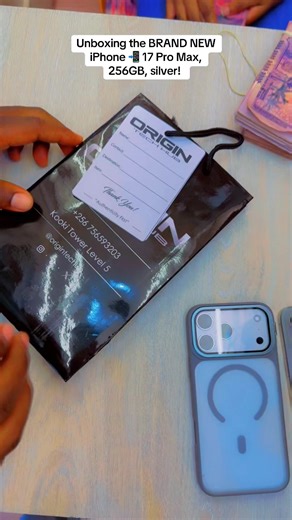 Unboxing the New iPhone 17 Pro Max: Silver Edition