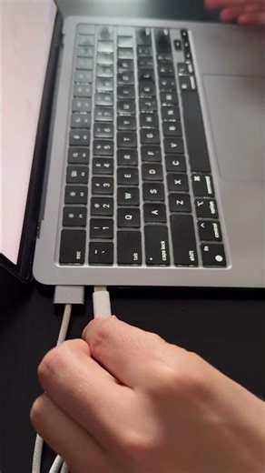 Infinite charging ✨ prank your mac 🔌🔋#shorts #macbook #prank
