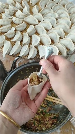 Steaming Hot Dumplings Freshly Made ♨️#youtubeshorts #food