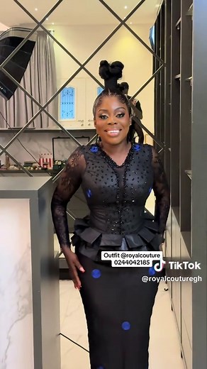 Classy Funeral Outfits for Ladies: Latest Styles & Ideas