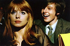 Deep End (1970) | ČSFD.cz