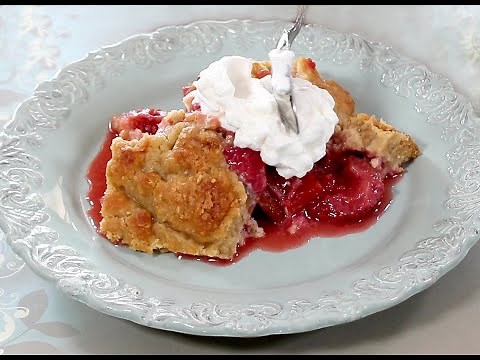 How to Make Strawberry Rhubarb Cobbler